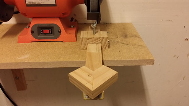 what the lathe tool sharpening jig looks like in place
